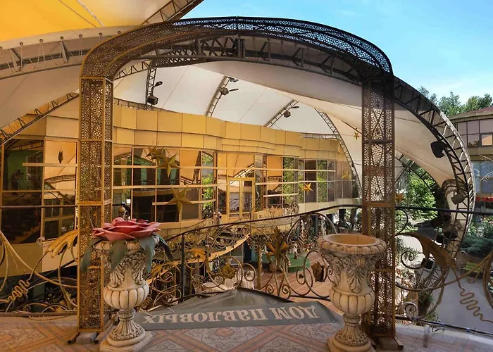 дом павловых Hotel *